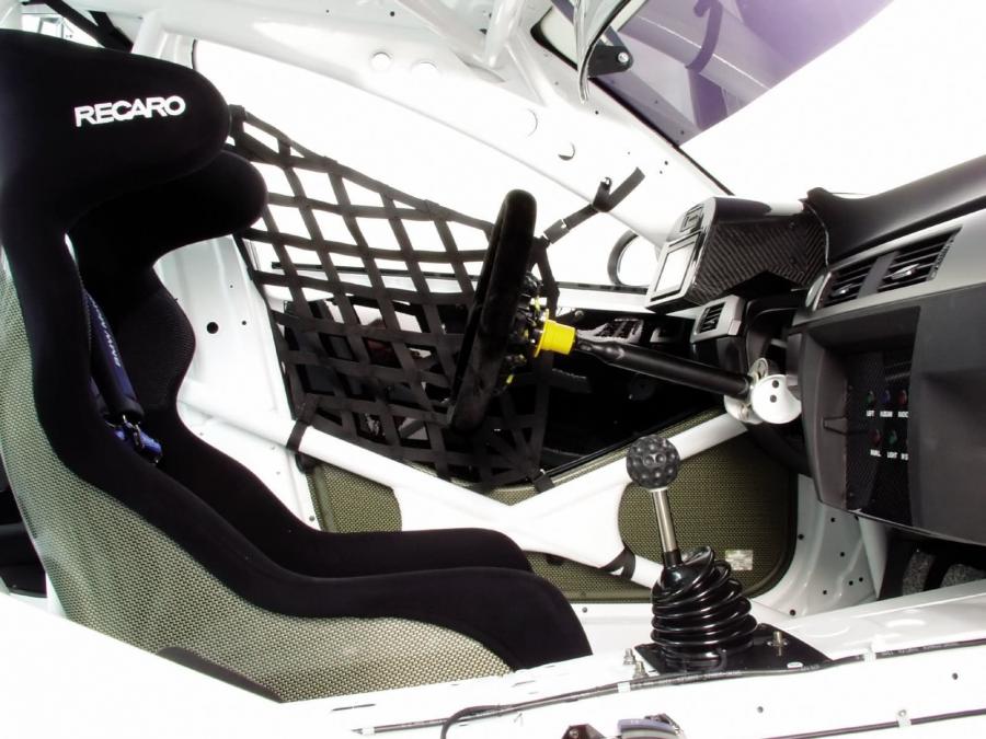  BMW 320i WTCC 2006 года  (фото 3 из 10)